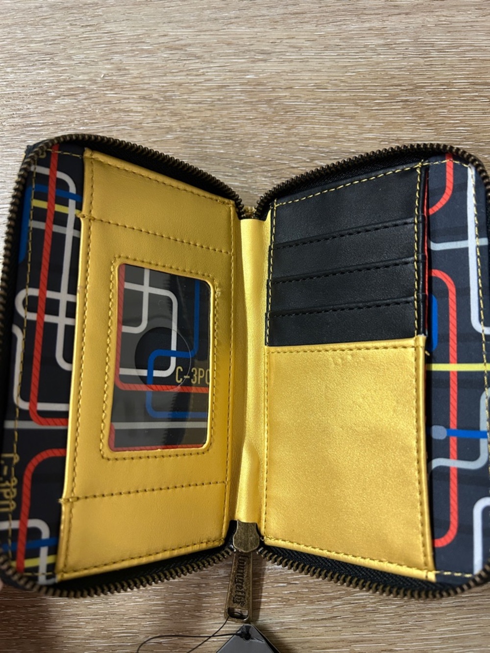 Loungefly Star Wars C-3PO Wallet - Picture 3 of 5